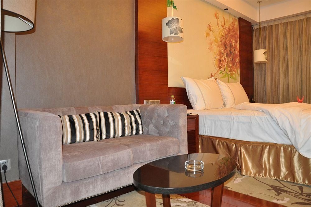 Grand Skylight International Hotel Gongqingcheng4