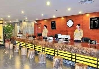 Luanchuan Re-Channel Ferry Lake Hotel3
