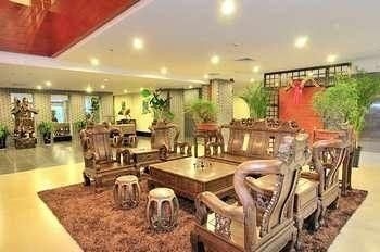 Luanchuan Re-Channel Ferry Lake Hotel0