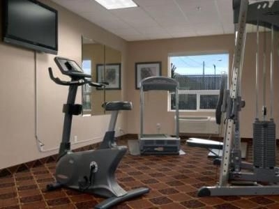 Days Inn Edmonton South4