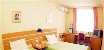 Home Inn East Railway Station - Kunming0