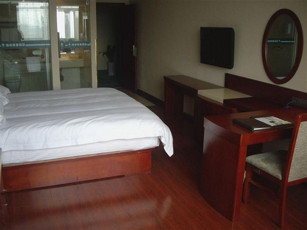 GreenTree Inn Binhai Middle Zhongshi Road Business Hotel4