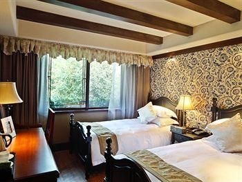 West Lake Reclusive Life Villa Shangmanjuelong Branch4