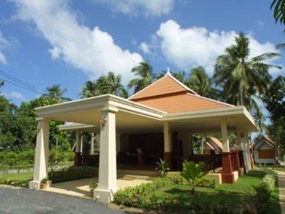 ลาวาน่า รีสอร์ท (Lawana Resort)0