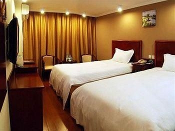 GreenTree Inn Xuzhou North Minzhu Road Hotel4