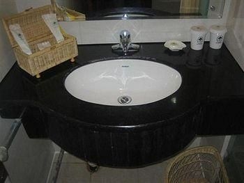 GreenTree Inn Tianjin Wuqing Development Zone Hotel1