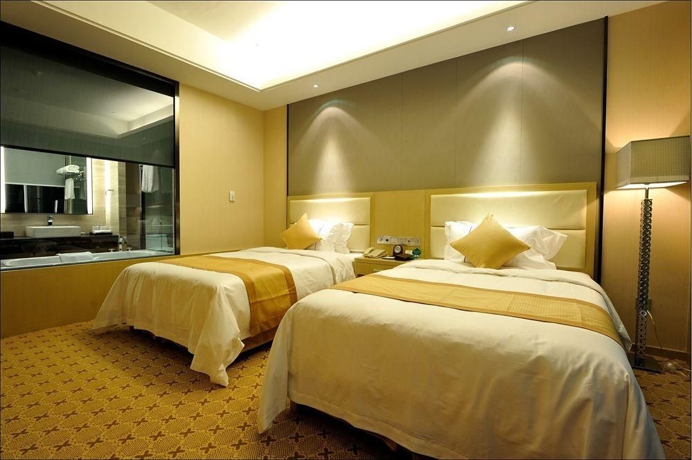Gold Diamond International Hotel0