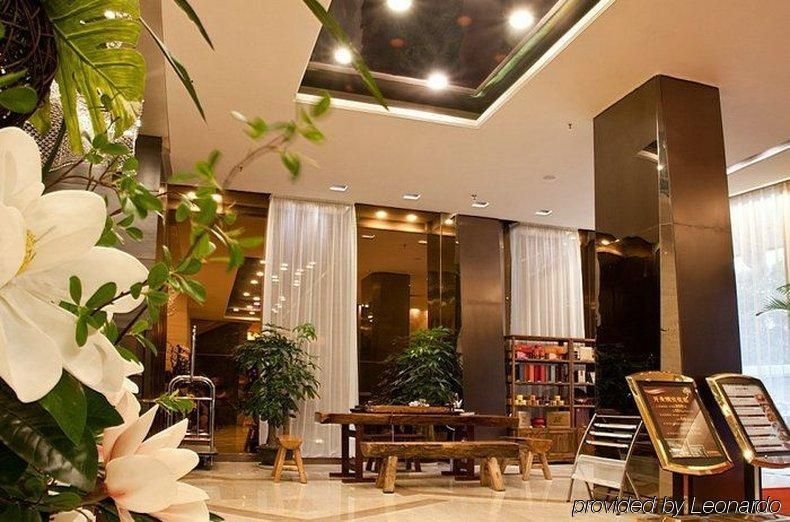 Overseas Capital Hotel4