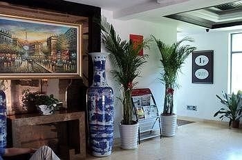 Feichang Inn Nanchang Changbei Road3