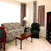 Robson Suites3
