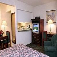 Robson Suites1