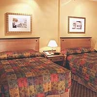 Howard Johnson Hotel Downtown Vancouver1