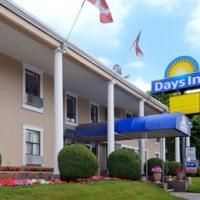 Days Inn Vancouver Metro3
