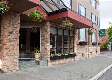 Quality Inn Downtown Inner Harbour0