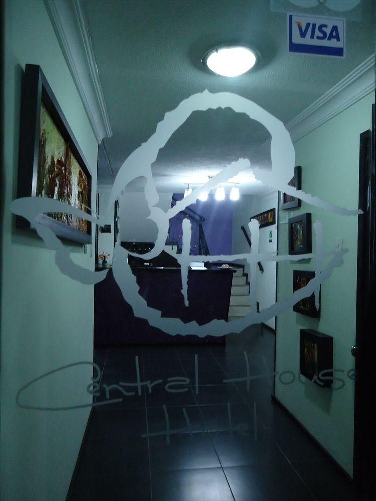 Central House Hotel3