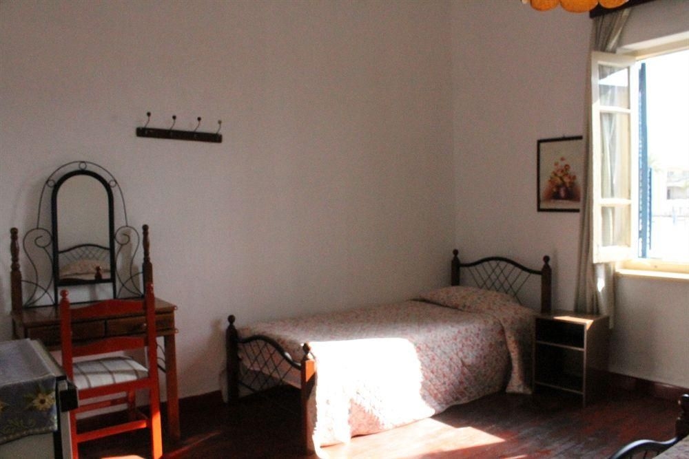Trianon Guest House0