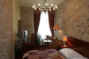 Hotel Rous2