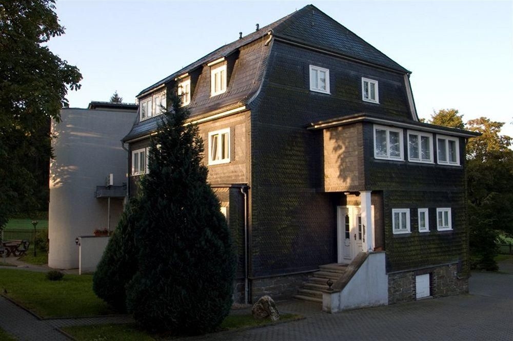Hotel Haus Oberland1