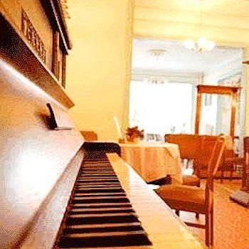 Cafe & Restaurant Waldschlosschen - Hostel4