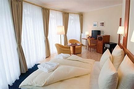 UPSTALSBOOM HOTEL DEICHGRAF3