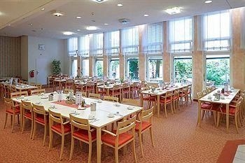 TOP Commundo Tagungshotel Neuss2