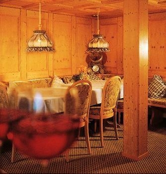 Landhotel Oberdeisenhof1