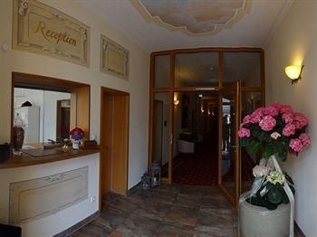 Arkaden Hotel Im Kloster1