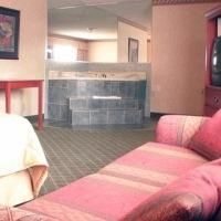 Comfort Inn Meadowvale3