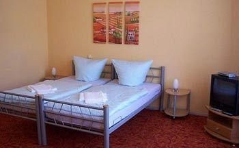 Hotel Pension Streuhof Berlin4