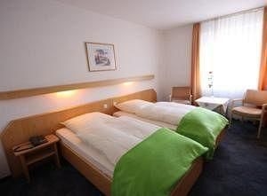 Hansa Hotel0