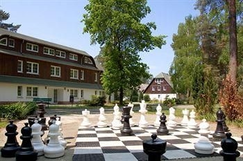 Hotel & Ferienanlage Waldhof1