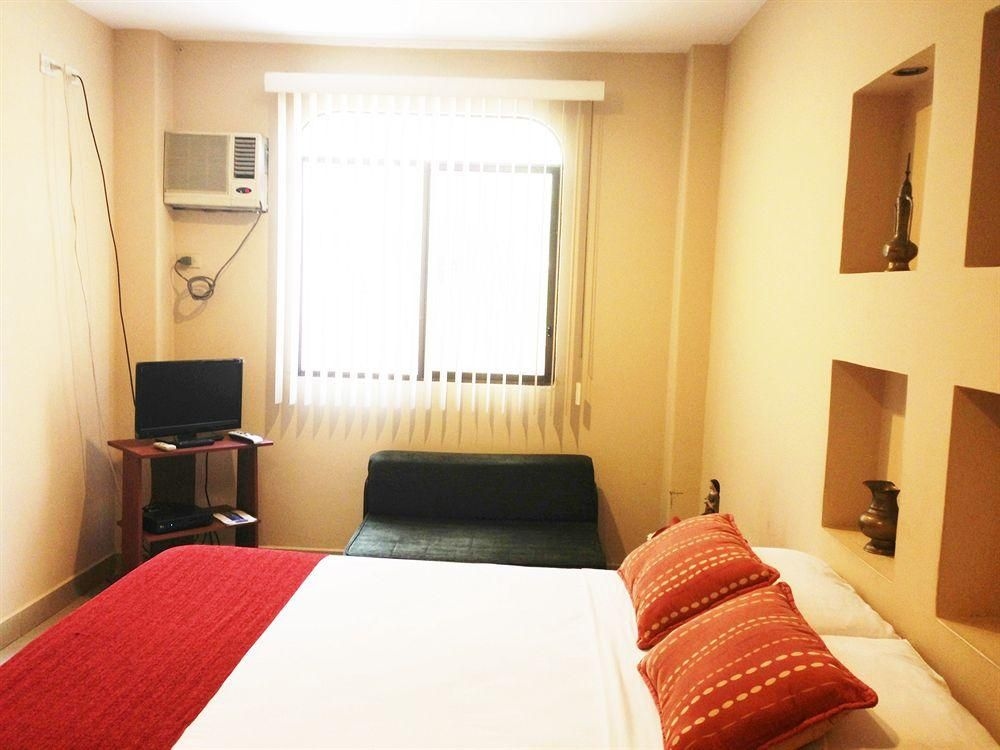 El Patio Suites3