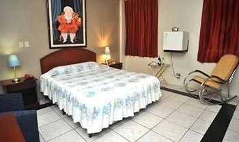 Hotel Alexander1