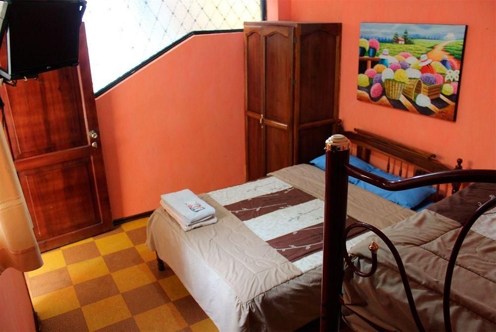 Hostal Restaurant Erupcion1