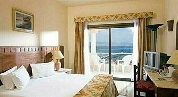Morgana Beach Resort0