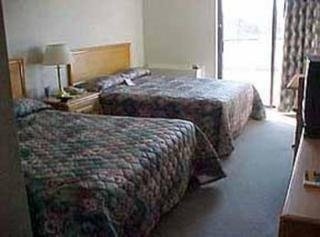 Comfort Inn0