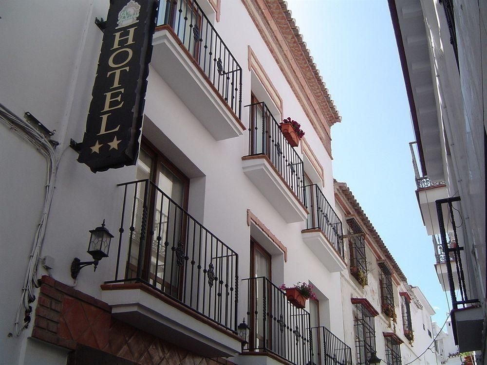 Hotel Alandalus0