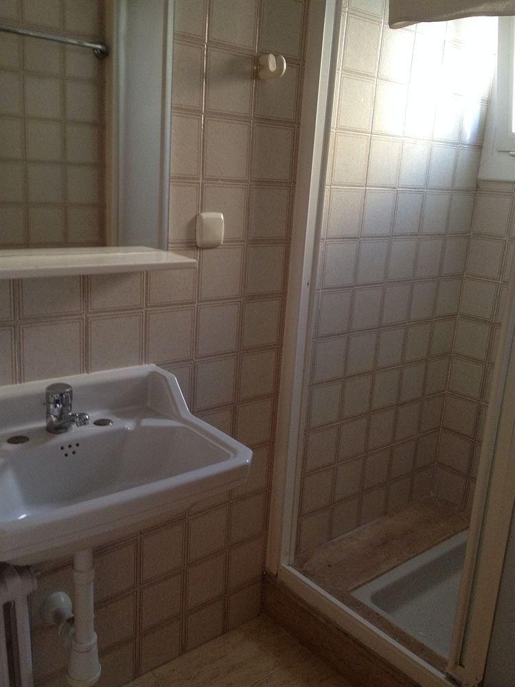 Hotel 1394