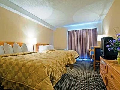 Comfort Inn3