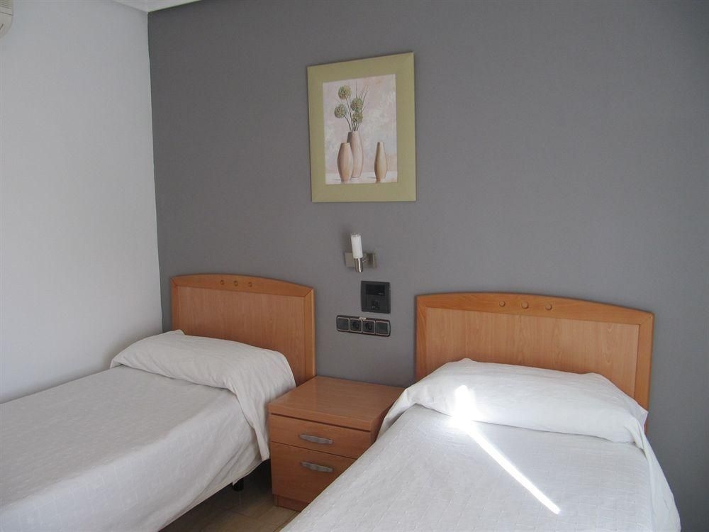 Hostal Meseguer0