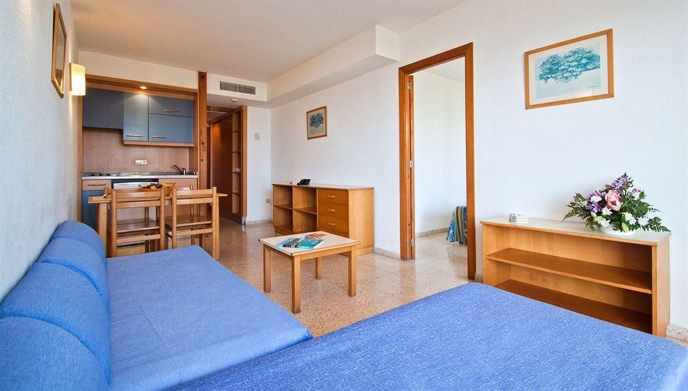 OLA Aparthotel Tomir3