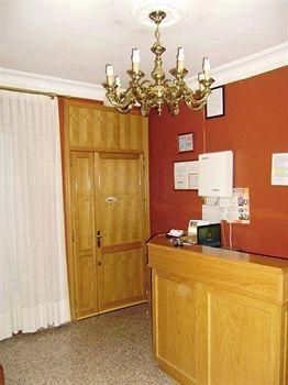 Miguel Angel Hostal Residencia4