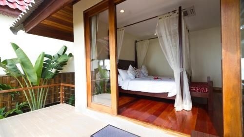 ลองเบย์ รีสอร์ท (Longbay Resort Koh Phangan)1