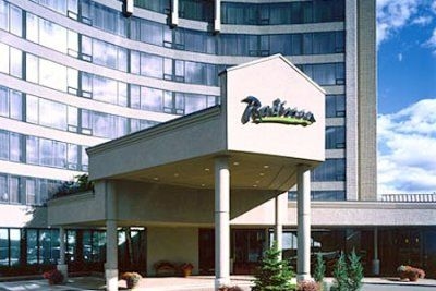 Radisson Hotel Toronto East0