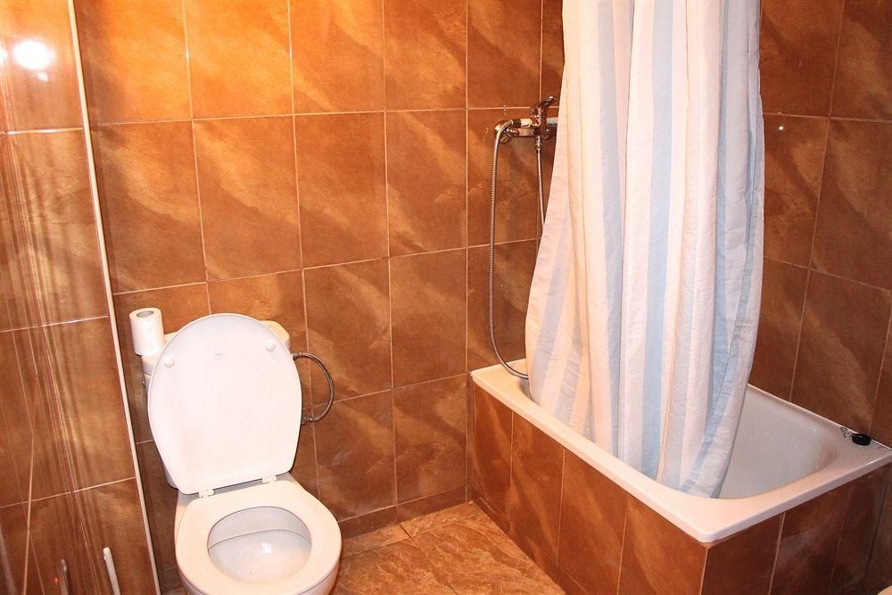 Hostal Mont Thabor4