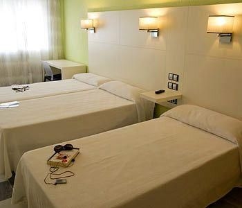 Hostal Las Gaviotas3
