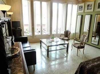 El Petit Palauet3