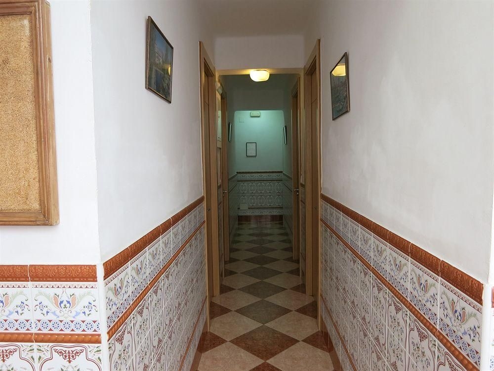 Hostal Guillot1