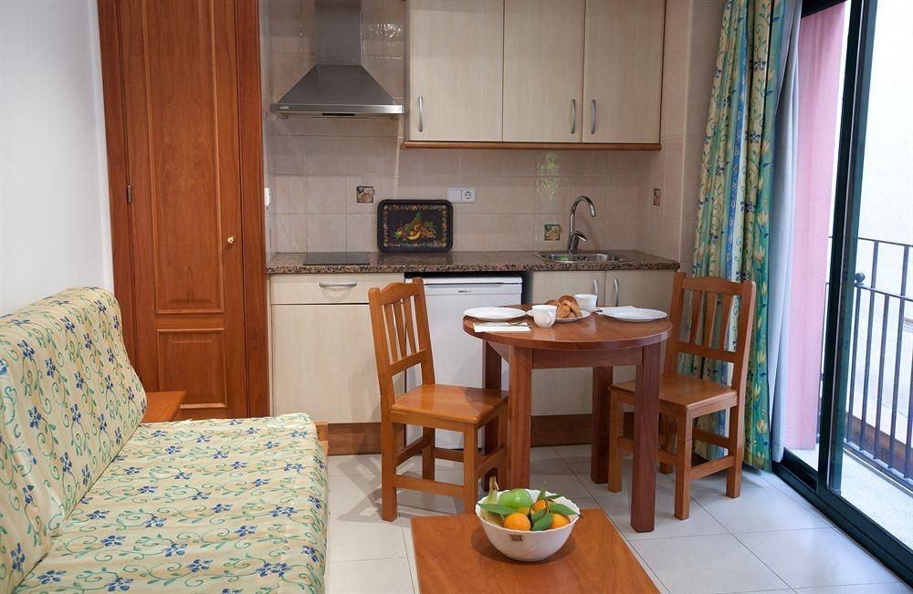 Apartamentos Royal4