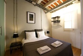 Feel Good Apartments Gothic2